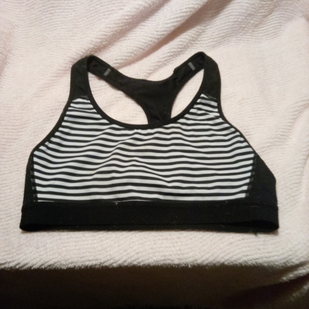 Sports bras set